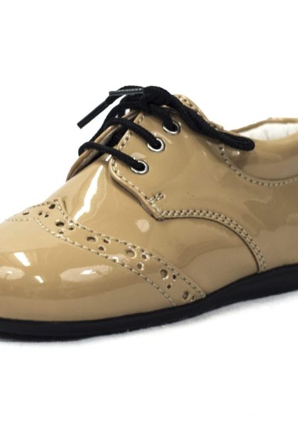 Early Steps Beige Brogue