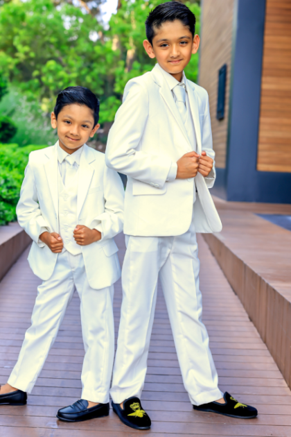 Boys Ivory Vivaki suit 5 Piece