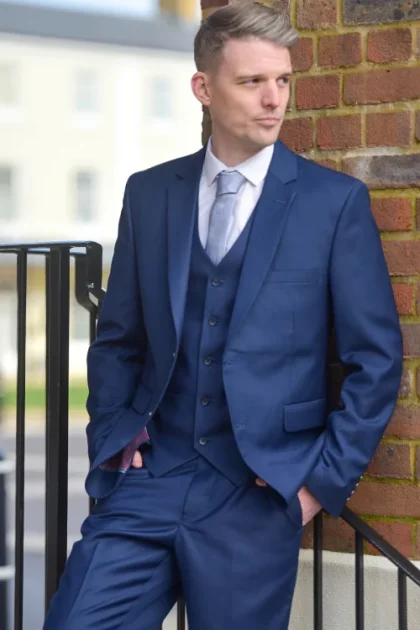 Mens Navy Three Piece Suit Milano Mayfair